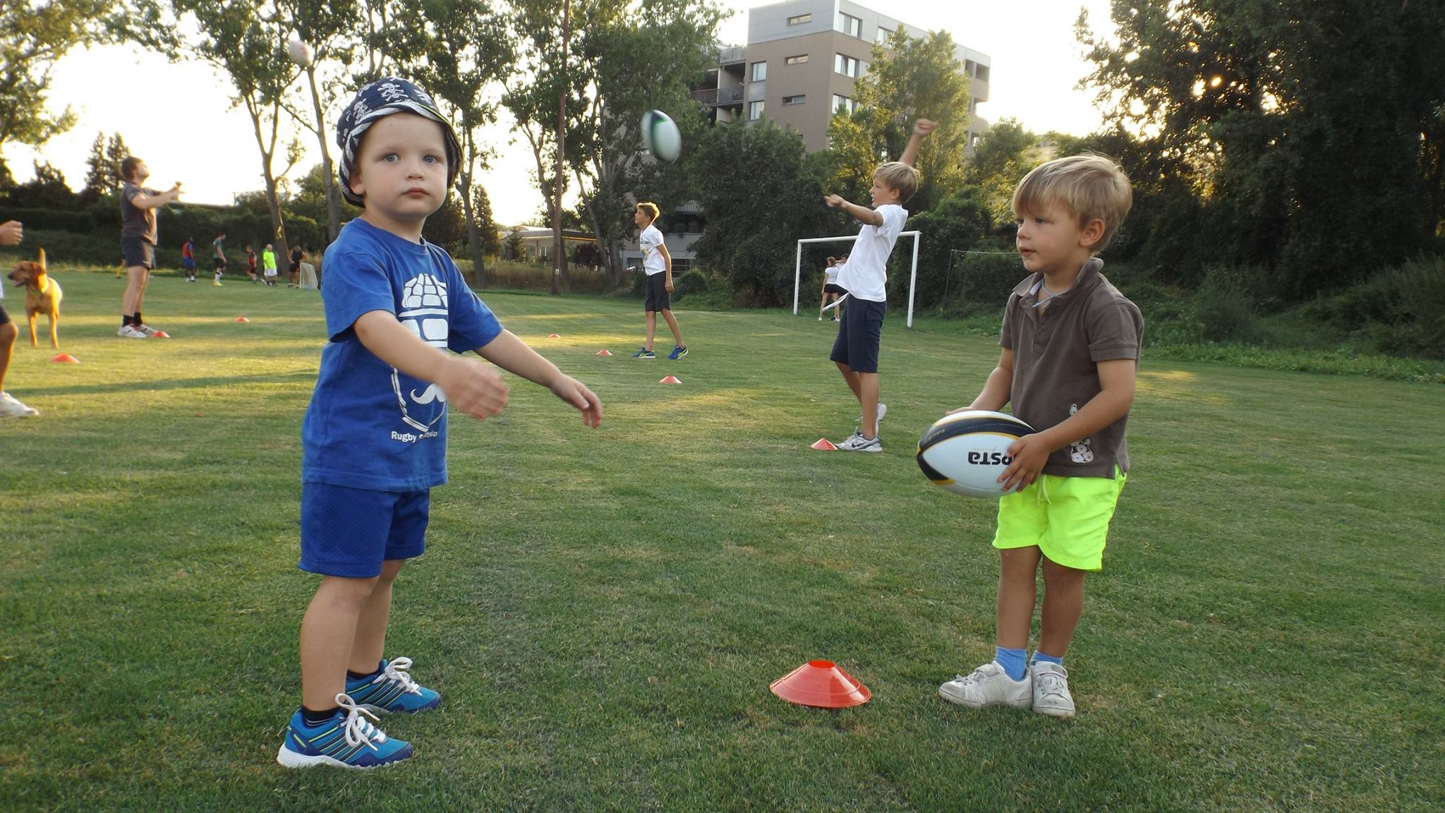 https://rugbyklubbratislava.files.wordpress.com/2015/08/children-rkb.jpg
